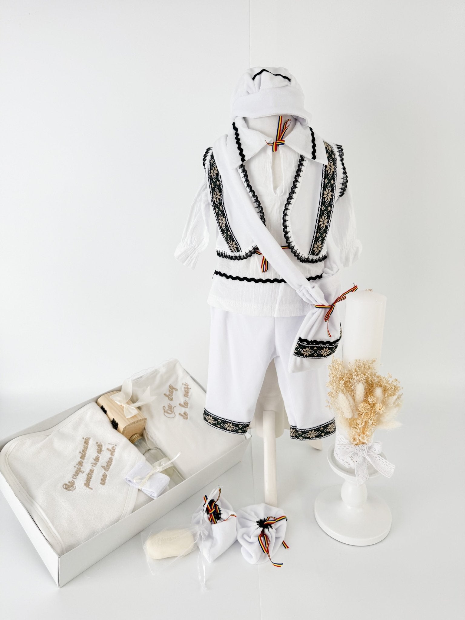 Trusou traditional botez baietei - Iliuta - Botez bebelusi