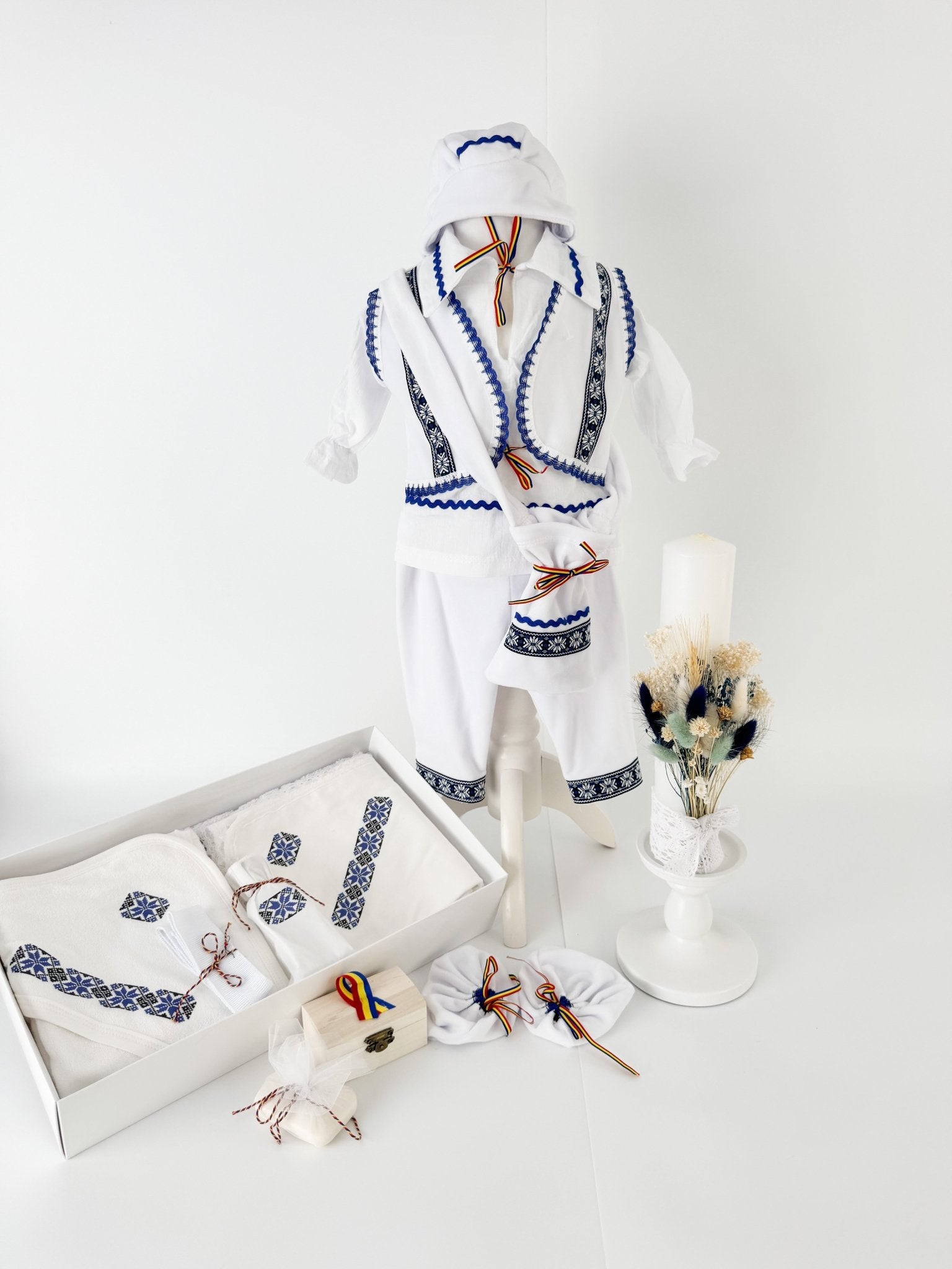 Trusou traditional botez baietei - Pavel - Botez bebelusi