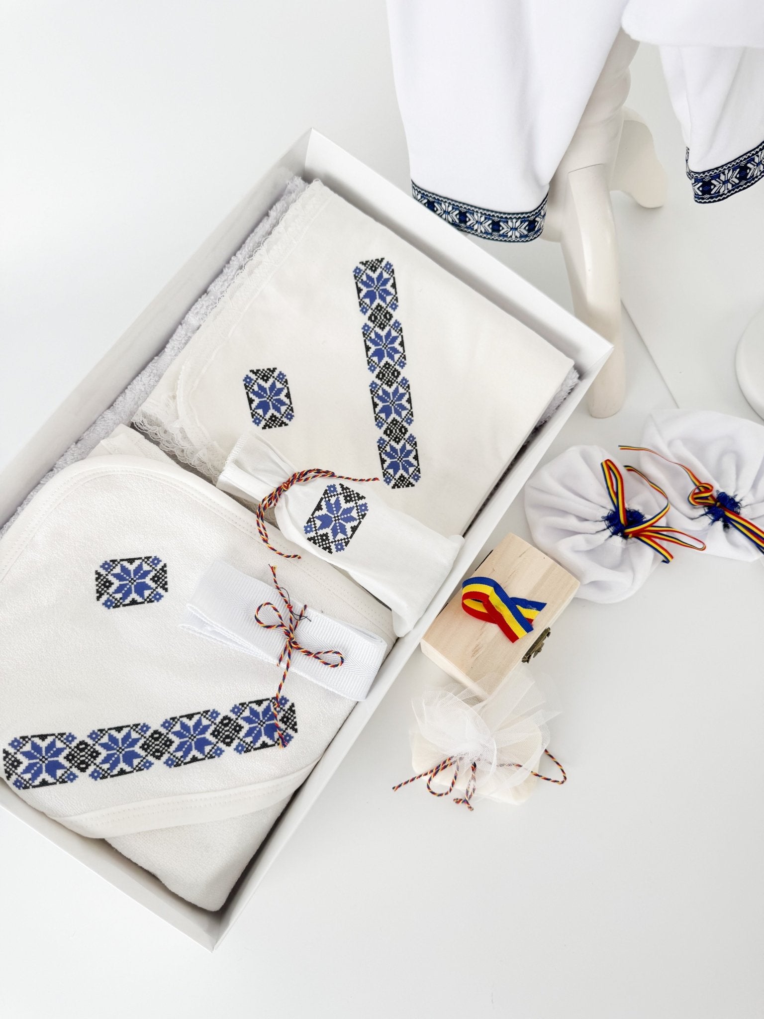 Trusou traditional botez baietei - Pavel - Botez bebelusi